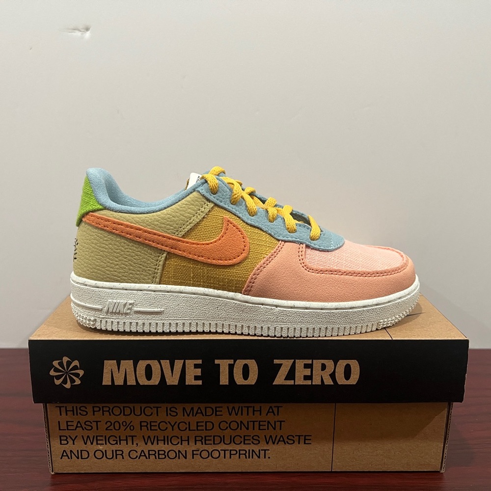 Nike Air Force 1 LV8, DM1009-700, Sun Club